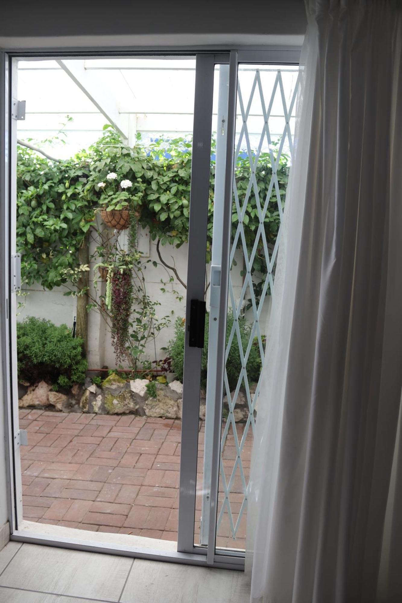Gilcrest Place Guest House 帕特诺斯特 外观 照片